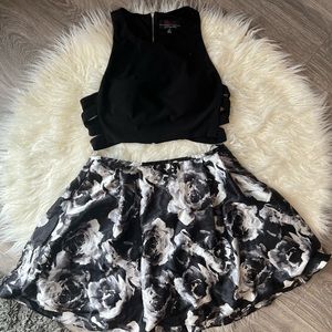 BLONDIE Nites Black and Floral Hoco/Prom Dress